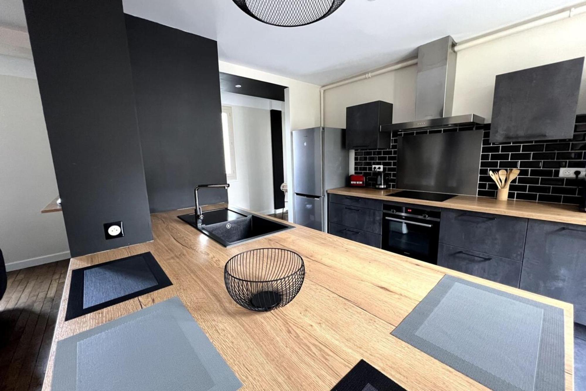 Casa Brune - T3 En Centre Ville - Proche Gare Бриве-ла-Гаилларде Экстерьер фото